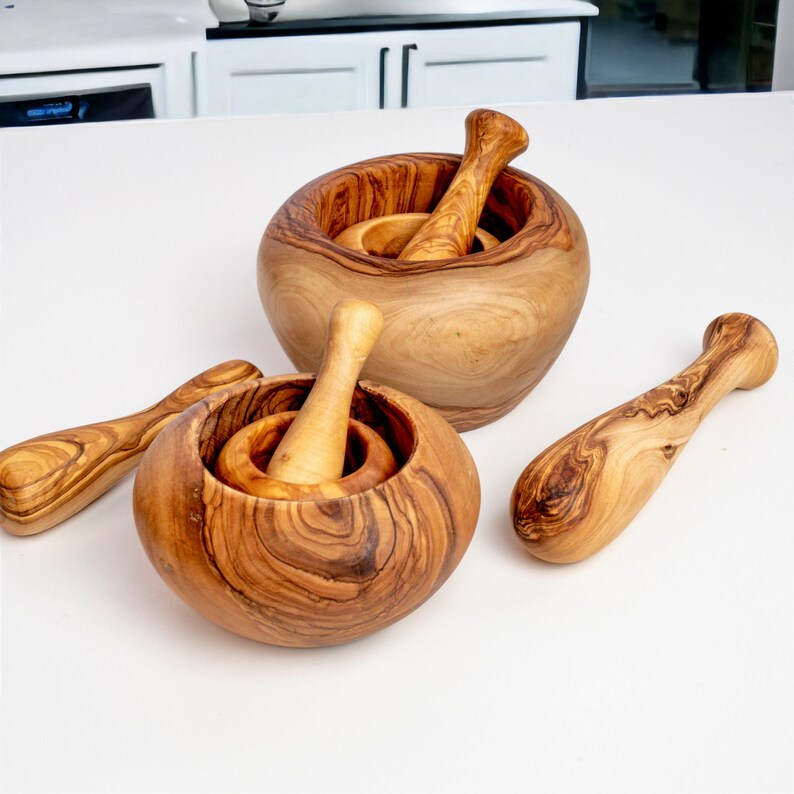 Round Mortar and Pestle